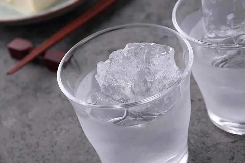豊富なラインナップの焼酎を提供